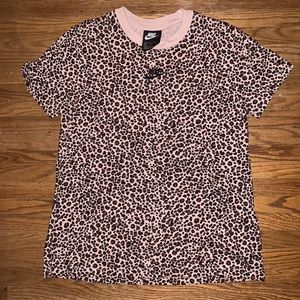 Nike tshirt